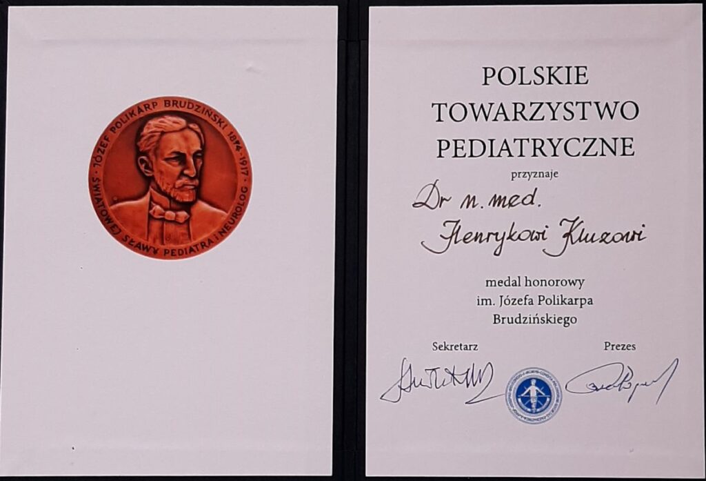 Zjazd Polskiego Towarzystwa Pediatrycznego - nasz lekarz dr. n. med. Henryk Kluz z medalem